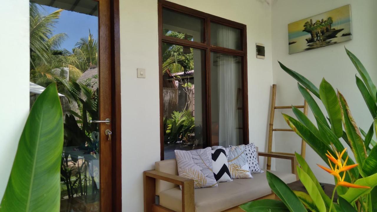 Palm Trees Villas Gili Islands Exterior photo