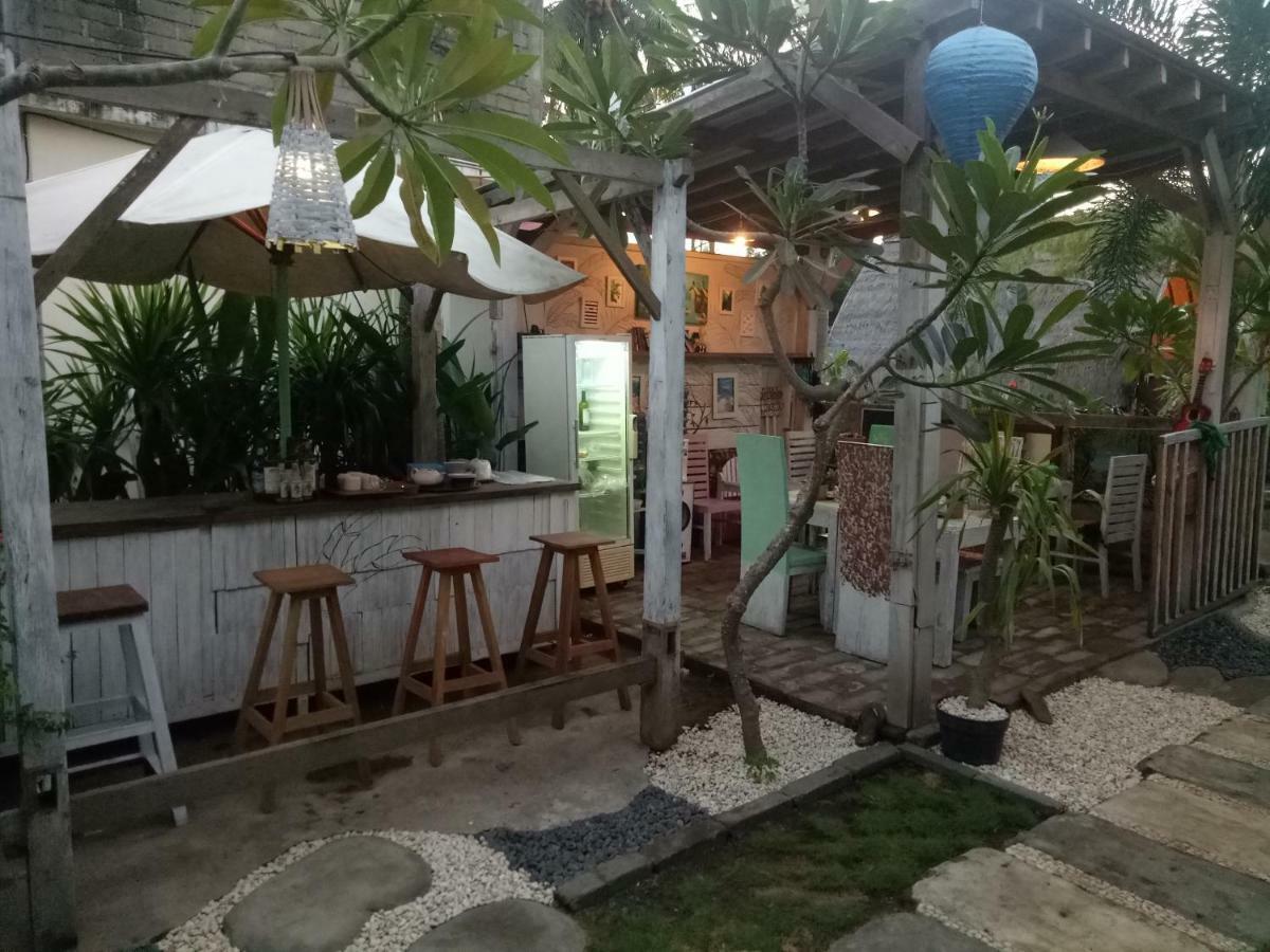 Palm Trees Villas Gili Islands Exterior photo
